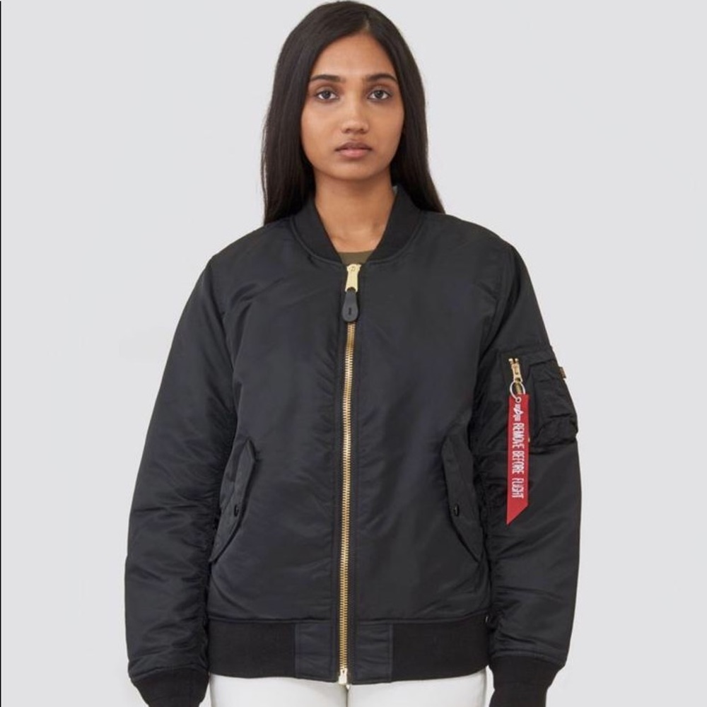 Black Alpha Industries bomber